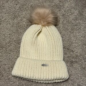Steve Madden Cream Knit Beanie with Tan Pom
